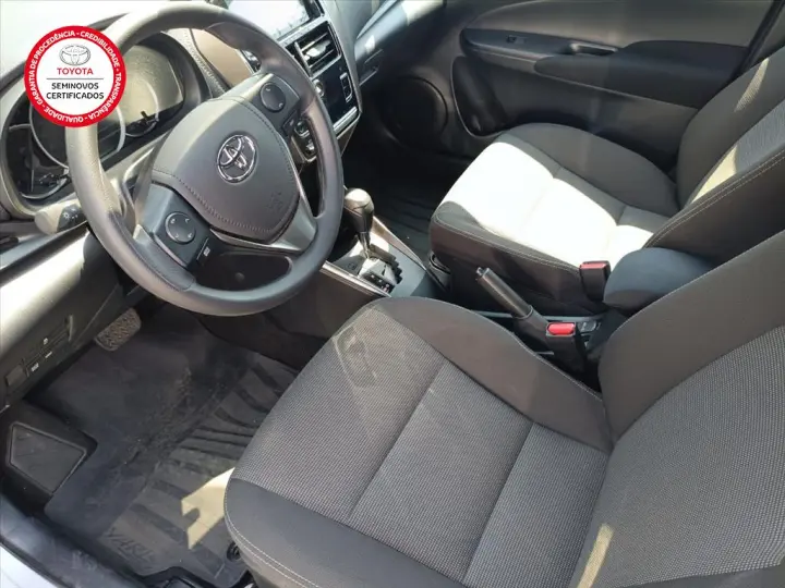 YARIS 1.5 16V FLEX XL MULTIDRIVE