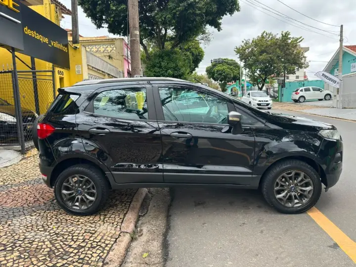 EcoSport FREESTYLE 1.6 16V Flex 5p