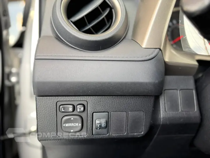 RAV4 2.0 4X2 16V GASOLINA 4P AUTOMÁTICO