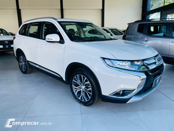 OUTLANDER 2.0 COMFORT 16V GASOLINA 4P AUTOMÁTICO