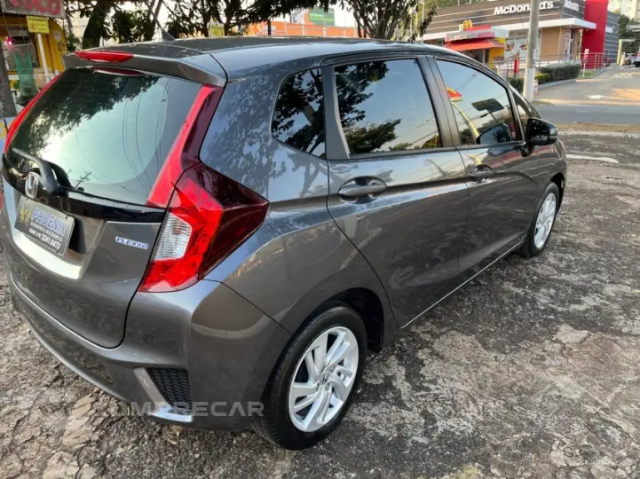 FIT 1.5 LX 16V