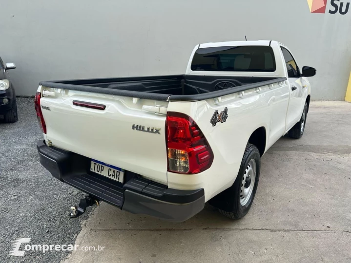 HILUX 2.4 4X4 CS 8V