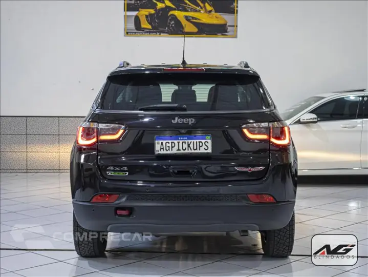 COMPASS 2.0 16V Trailhawk 4X4