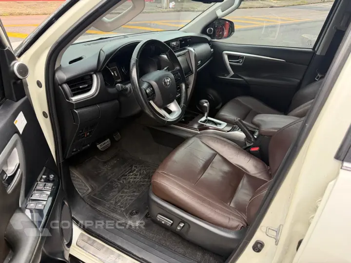 HILUX 2.8 SRX 4X4 CD 16V