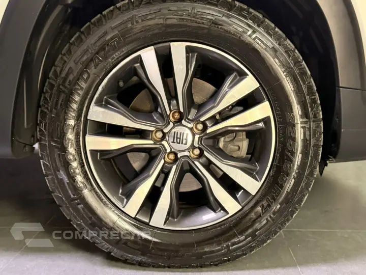 TORO 2.0 16V TURBO DIESEL FREEDOM 4WD AT9