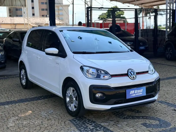 UP 1.0 TSI Move UP 12V