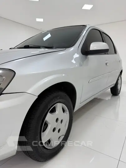 CELTA 1.0 MPFI LT 8V