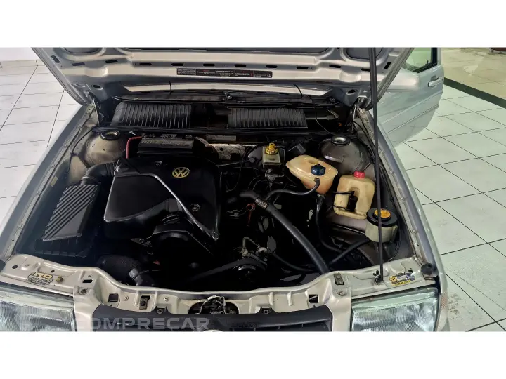 SANTANA 1.8 MI 8V GASOLINA 4P MANUAL