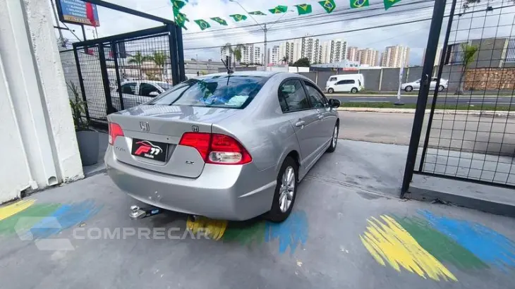 CIVIC LX