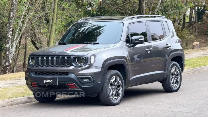 RENEGADE 1.3 T270 Turbo Trailhawk 4X4