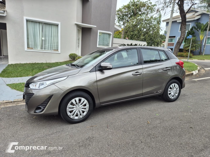 YARIS 1.3 16V XL