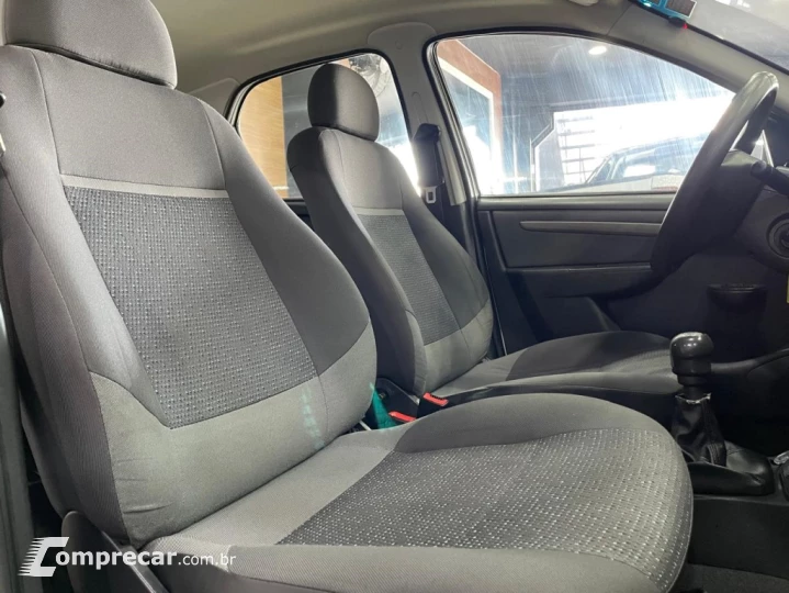 CELTA 1.0 MPFI LT 8V FLEX 4P MANUAL