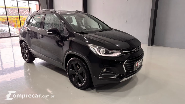 TRACKER 1.4 16V Turbo Midnight