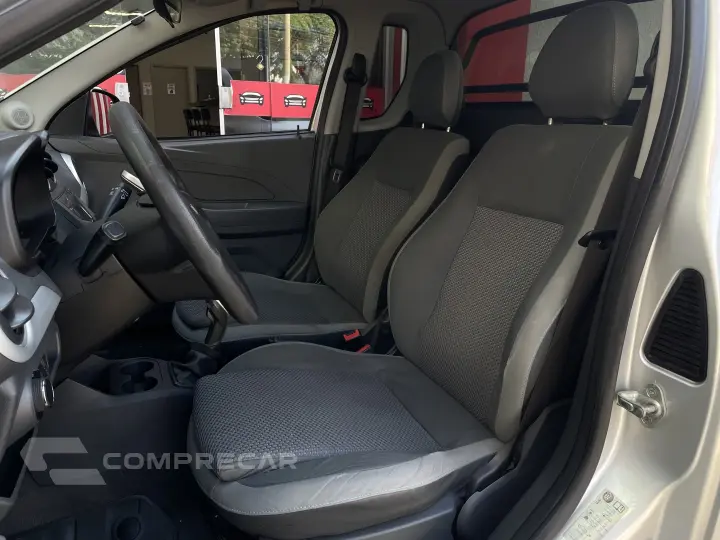 MONTANA 1.4 MPFI LS CS 8V FLEX 2P MANUAL