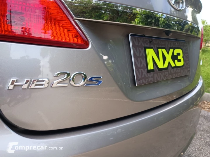 HB20S 1.6 COMFORT PLUS 16V FLEX 4P MANUAL