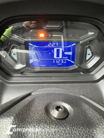 NMAX 160 CONNECTED ABS