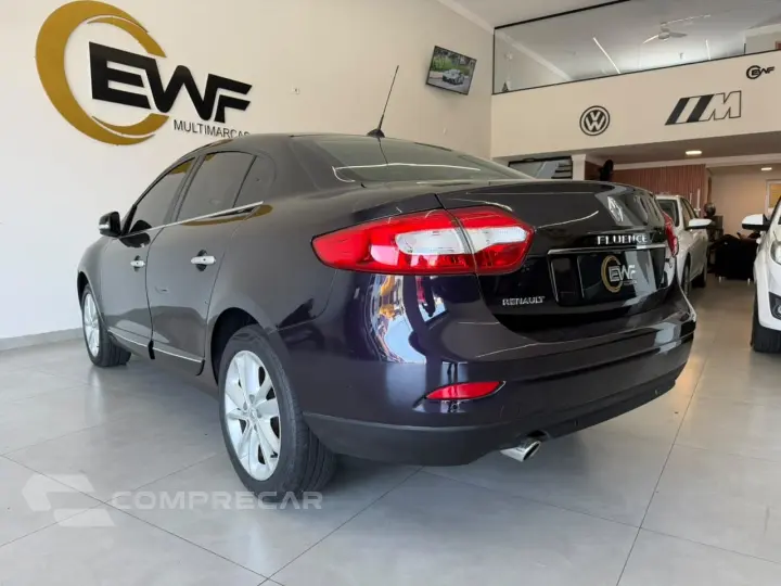 RENAULT FLUENCE Sedan Privilège 2.0 16V FLEX Aut