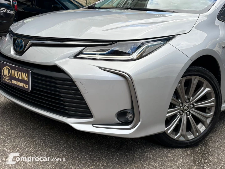 COROLLA 1.8 VVT-I Hybrid Altis