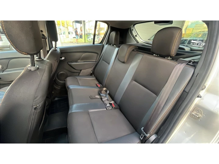 SANDERO 1.6 16V SCE FLEX STEPWAY MANUAL