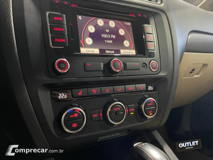 JETTA 2.0 COMFORTLINE FLEX 4P TIPTRONIC