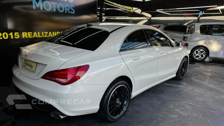 CLA 200 1.6 16V 4P URBAN AUTOMÁTICO