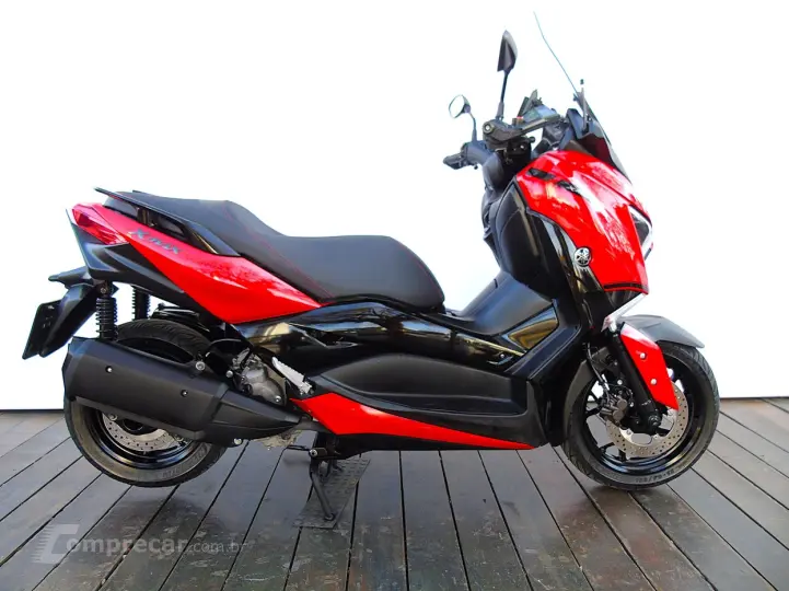 YAMAHA XMAX ABS