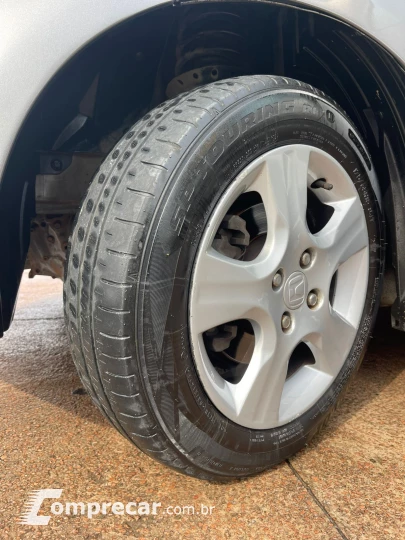 FIT 1.4 LX 8V