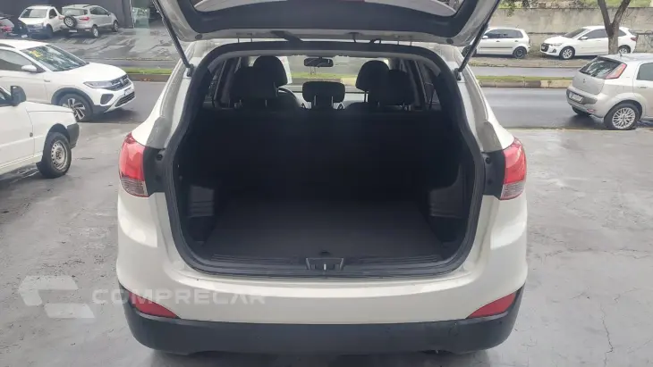 IX 35 GLS 2.0 16V 2WD