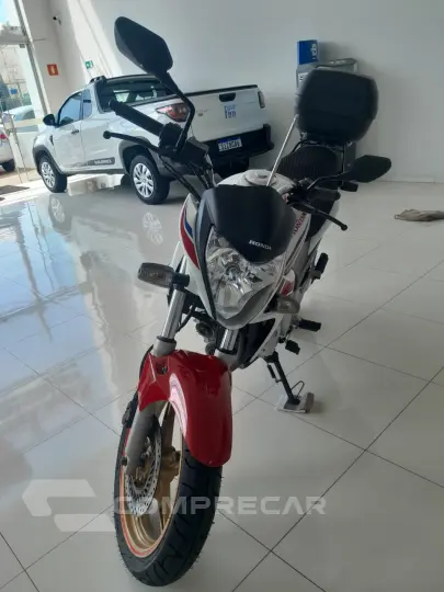 CB 300 R ESPECIAL EDITION