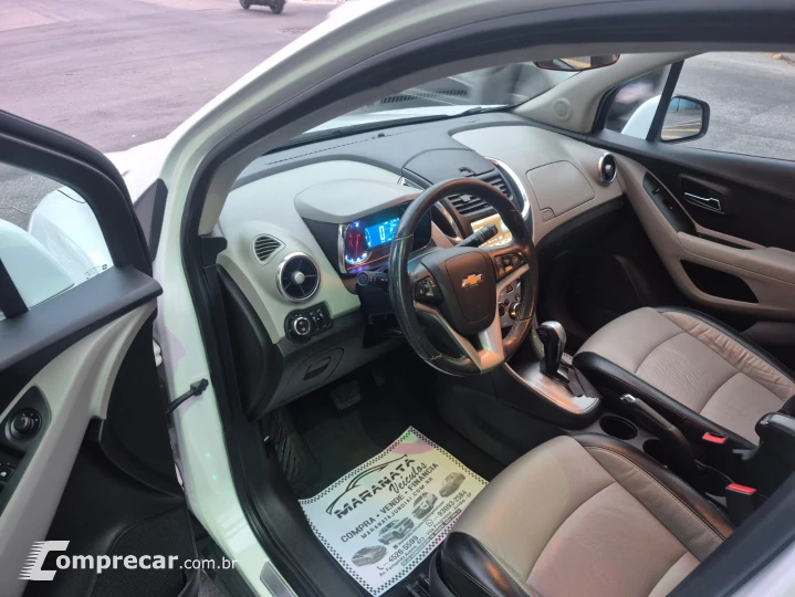 TRACKER  LTZ 1.8 automático