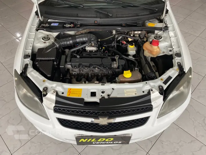 CELTA 1.0 MPFI LT 8V