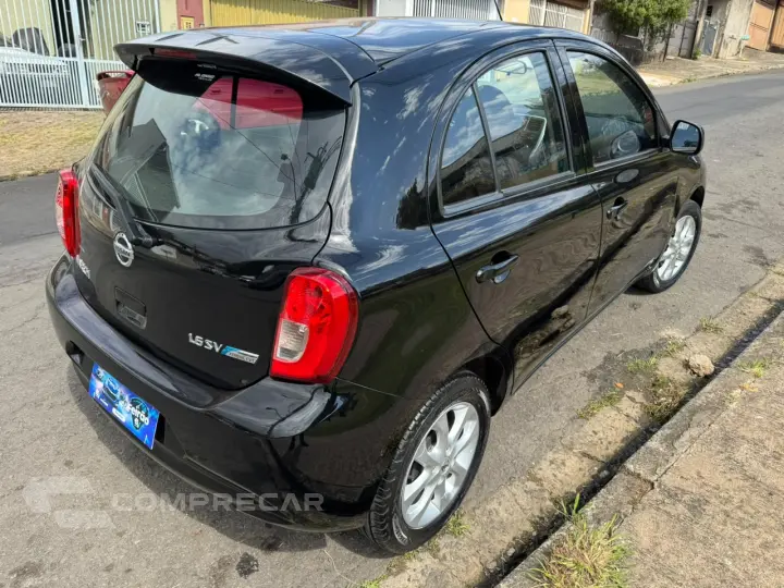 Nissan March 1.6 SV automático