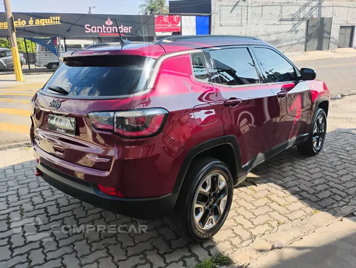 COMPASS 2.0 16V Trailhawk 4X4