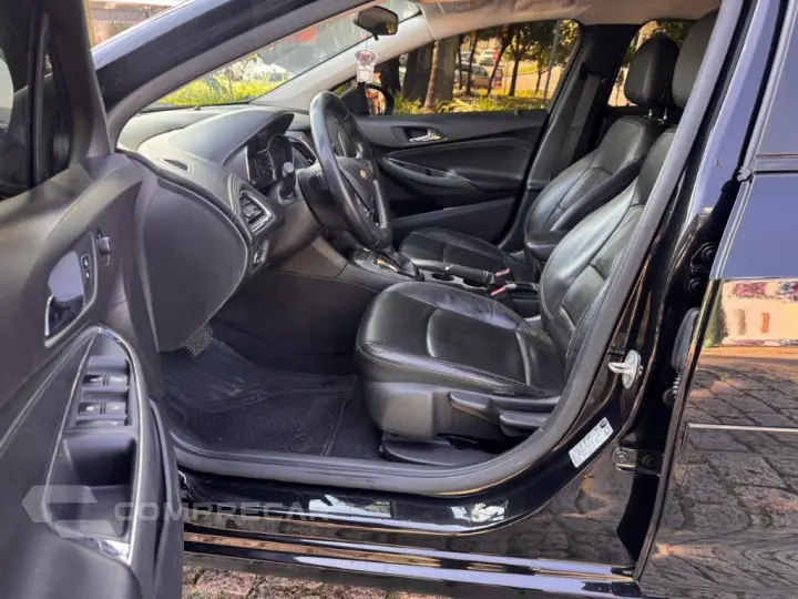 CRUZE Sport LT 1.4 16V TB Flex 5p Aut.