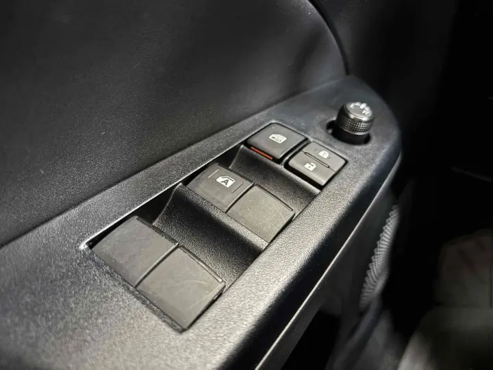 YARIS 1.5 16V FLEX XL MULTIDRIVE