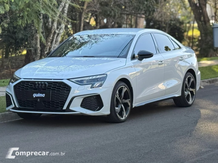 A3 2.0 40 TFSI Sedan S Line