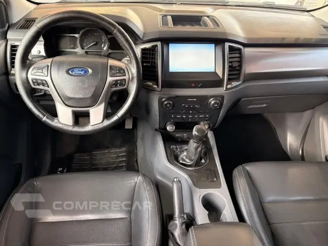 RANGER - 2.5 XLT 4X2 CD 16V 4P MANUAL
