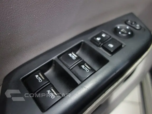 CIVIC - 1.8 LXS 16V 4P AUTOMÁTICO