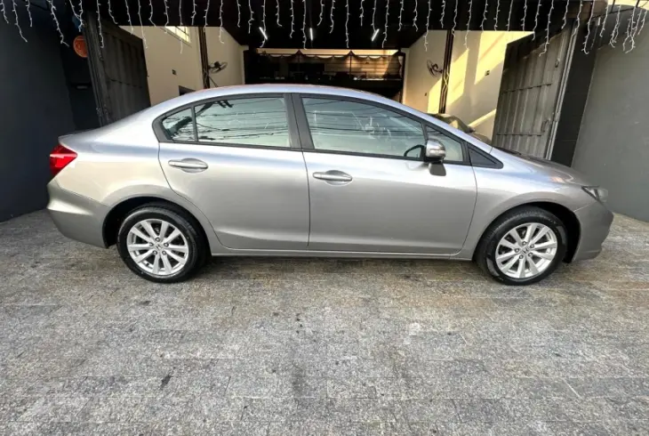 CIVIC 2.0 LXR 16V
