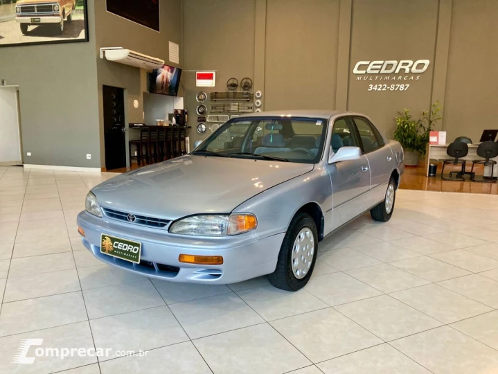 Camry 2.2 16V 4P LE AUTOMÁTICO