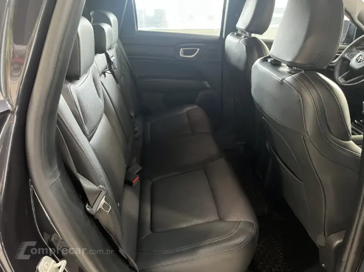 RAMPAGE 2.0 Turbo Rebel 4X4