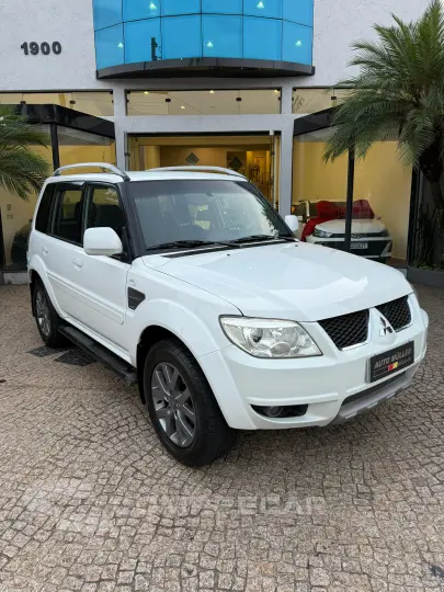 Pajero T.R.4 2.0  flex 4X2