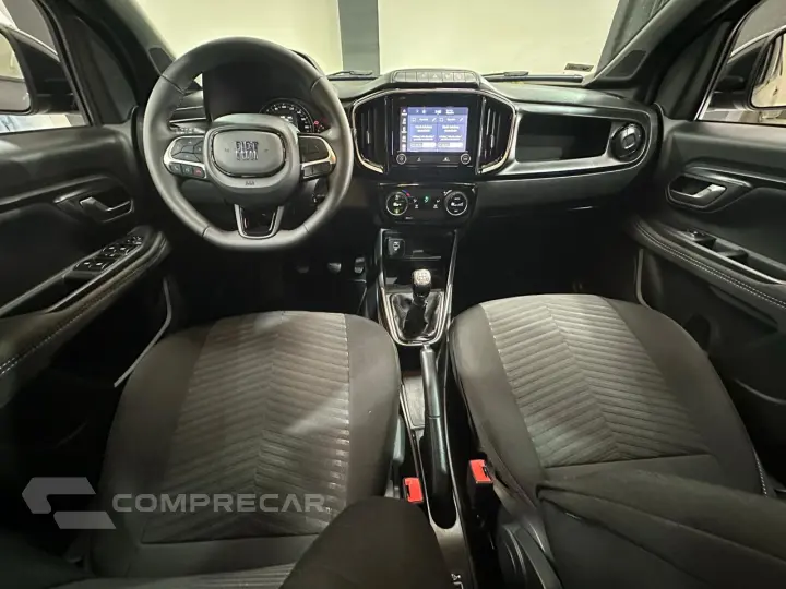 Strada 1.3 4P FIREFLY FLEX VOLCANO CABINE DUPLA