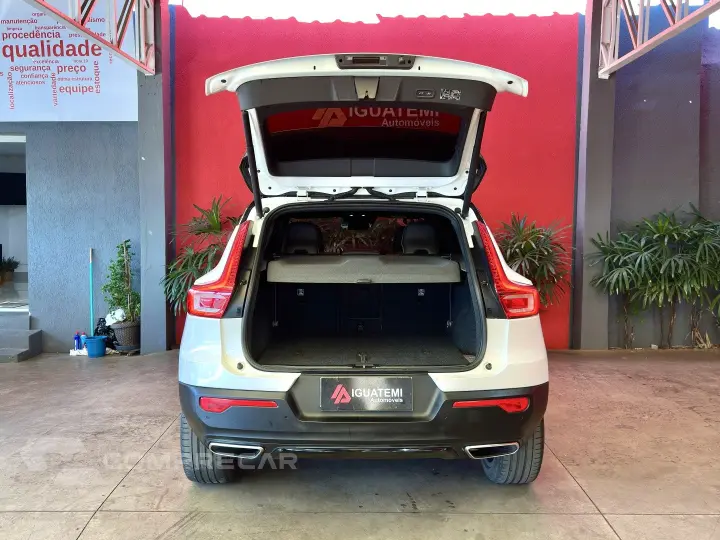 XC 40 2.0 T5 GASOLINA R-DESIGN AWD GEARTRONIC