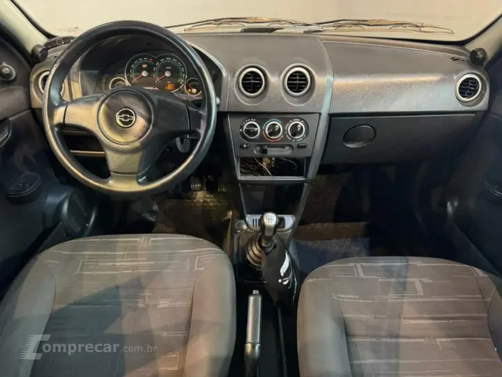 PRISMA  Sed. Maxx/ LT 1.4 8V ECONOF. 4p