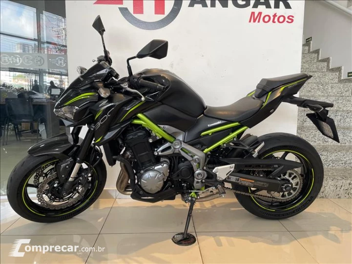 Z900