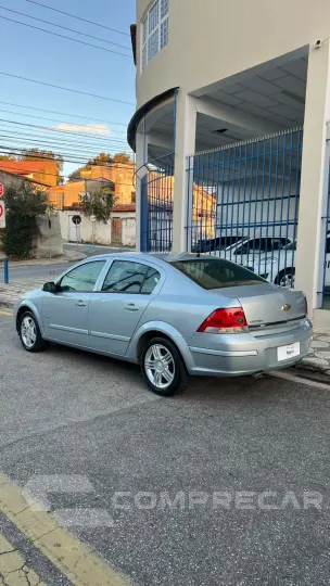 VECTRA 2.0 MPFI Elegance 8V