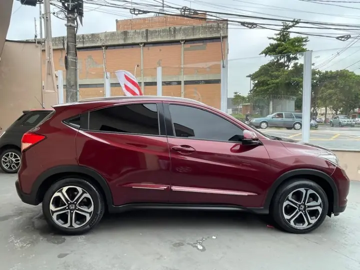 HR-V