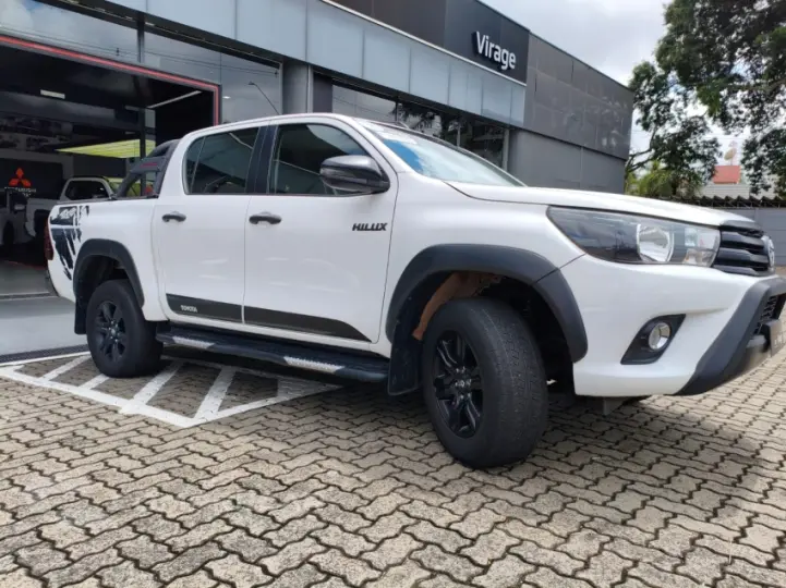 HILUX 2.8 SR Challenge 4X4 CD 16V