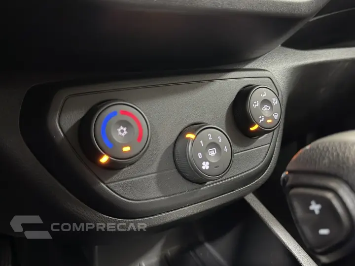 SPIN 1.8 LT 8V FLEX 4P AUTOMÁTICO